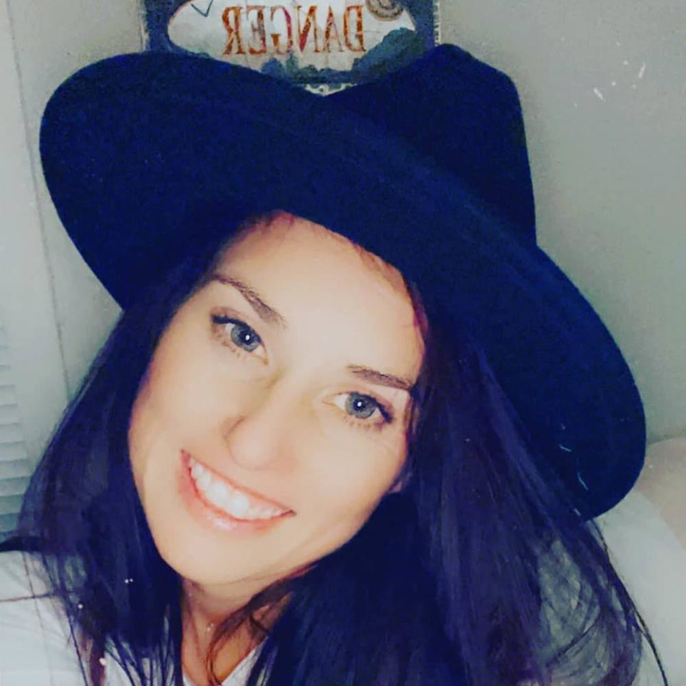 Meet your Posher, Ashton